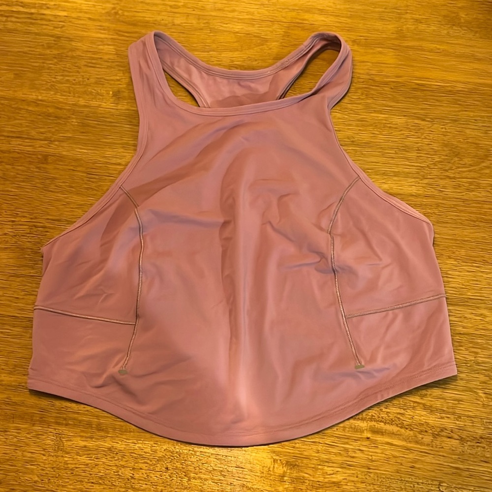 Lululemon workout tank